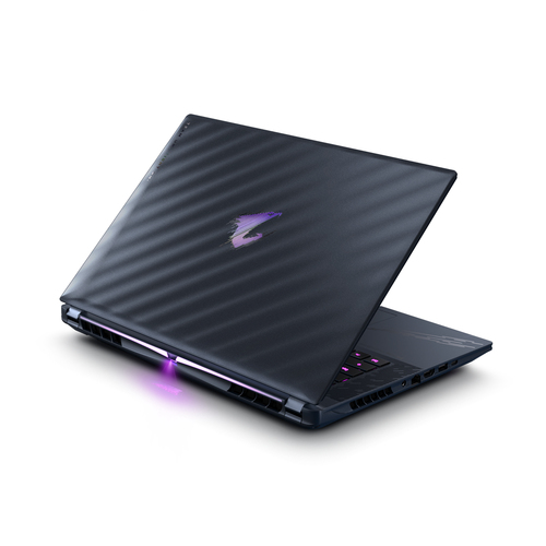 GIGABYTE AORUS MASTER 16 BYH Portable Gaming - 16,0“, 240Hz OLED, Intel Core 275HX, NVIDIA RTX 5080 GPU, 32Go DDR5 5600MHz, 2 x Gen4 1To SSD, Win 11 Pro, Garantie 2 ans, AORUS MASTER 16 BYHC5FRE65SP